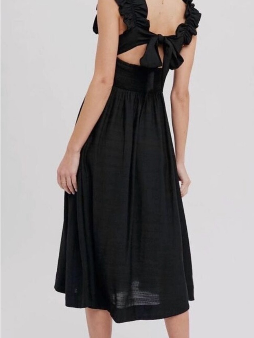 Bluivy Black Ruffle Tie-Back Midi Dress